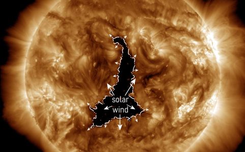 an image of the sun showing a coronal hole facing the earth